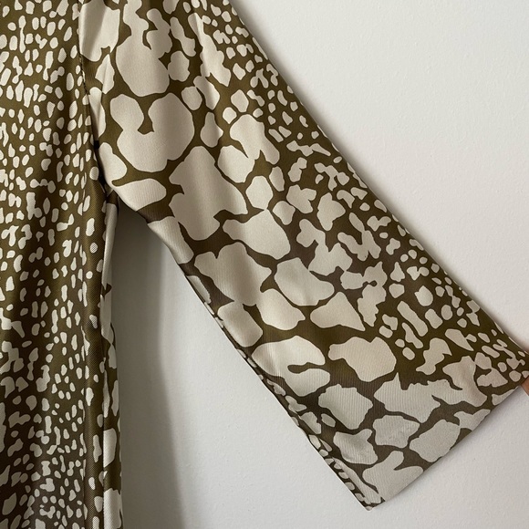 JCrew Silk Blouse with 3/4 sleeves, wide square neckline in animal print - Picture 6 of 7